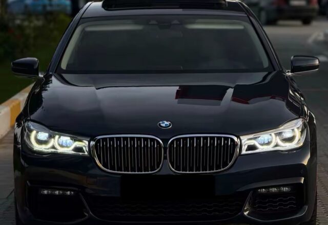BMW Seria 7 Modeli 750xLi Carbon Core – Look M Origjinal Fabrike 2017