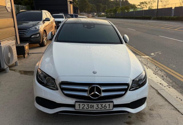 Mercedes-Benz E-Class E220d 2017